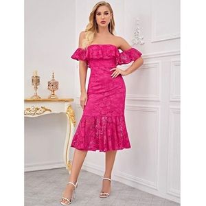 Flounce Off Shoulder Fishtail Hem Lace Dress